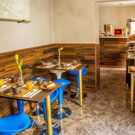 Hotel Vatican Amorim 3*