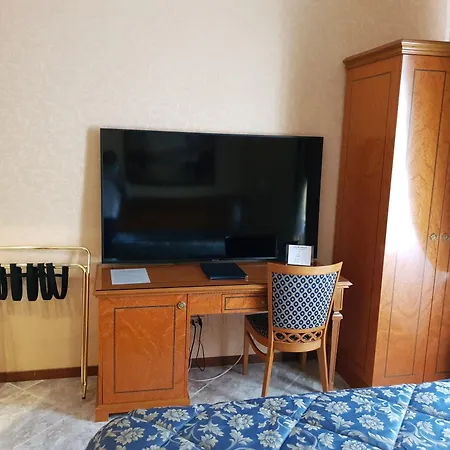 Vatican Amorim Hotell 3*